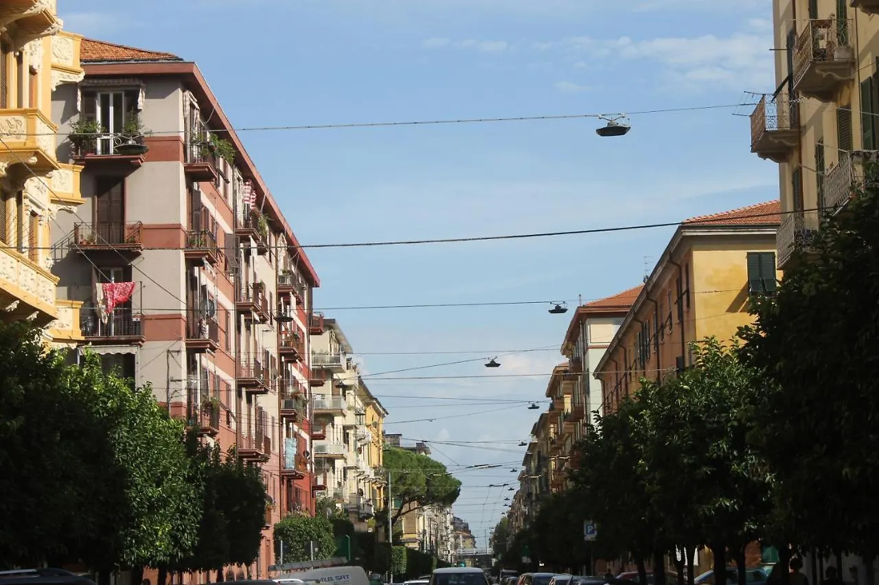 Guest house Shelley Affittacamere La Spezia